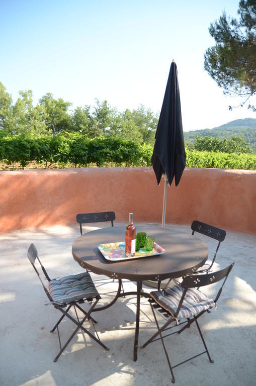 Le Petit Bacalan Villa Mormoiron ภายนอก รูปภาพ